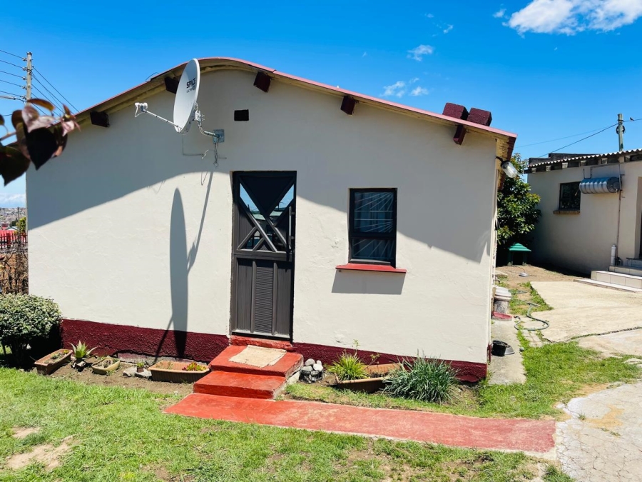 2 Bedroom Property for Sale in Mdantsane Eastern Cape